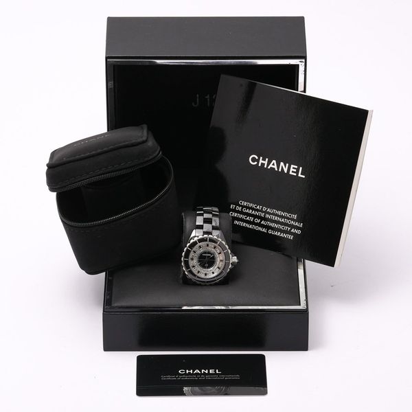 Chanel J12 H2620
